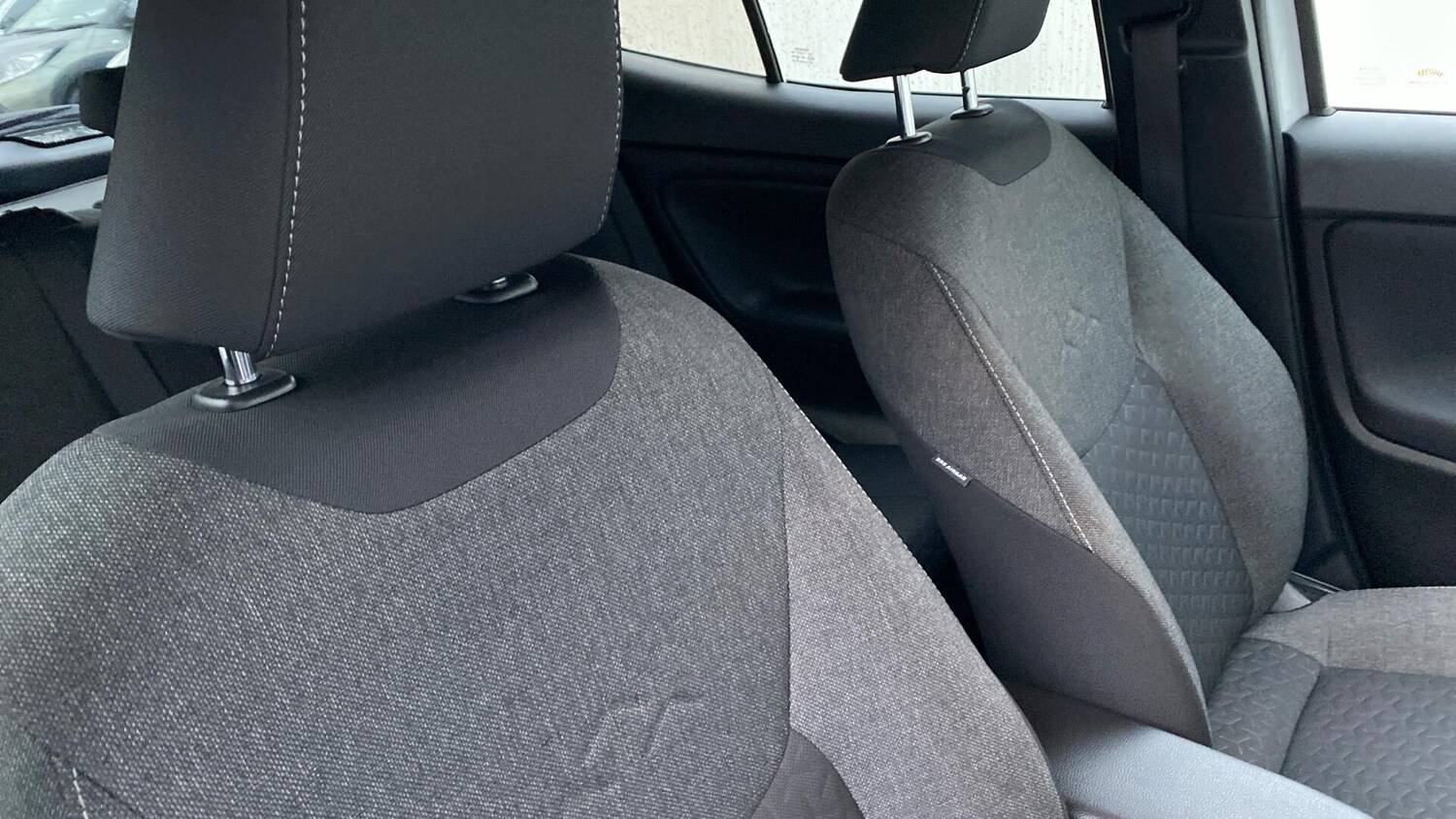 Used Toyota Yaris Cross 2023 for sale - 76550373: Photo 36