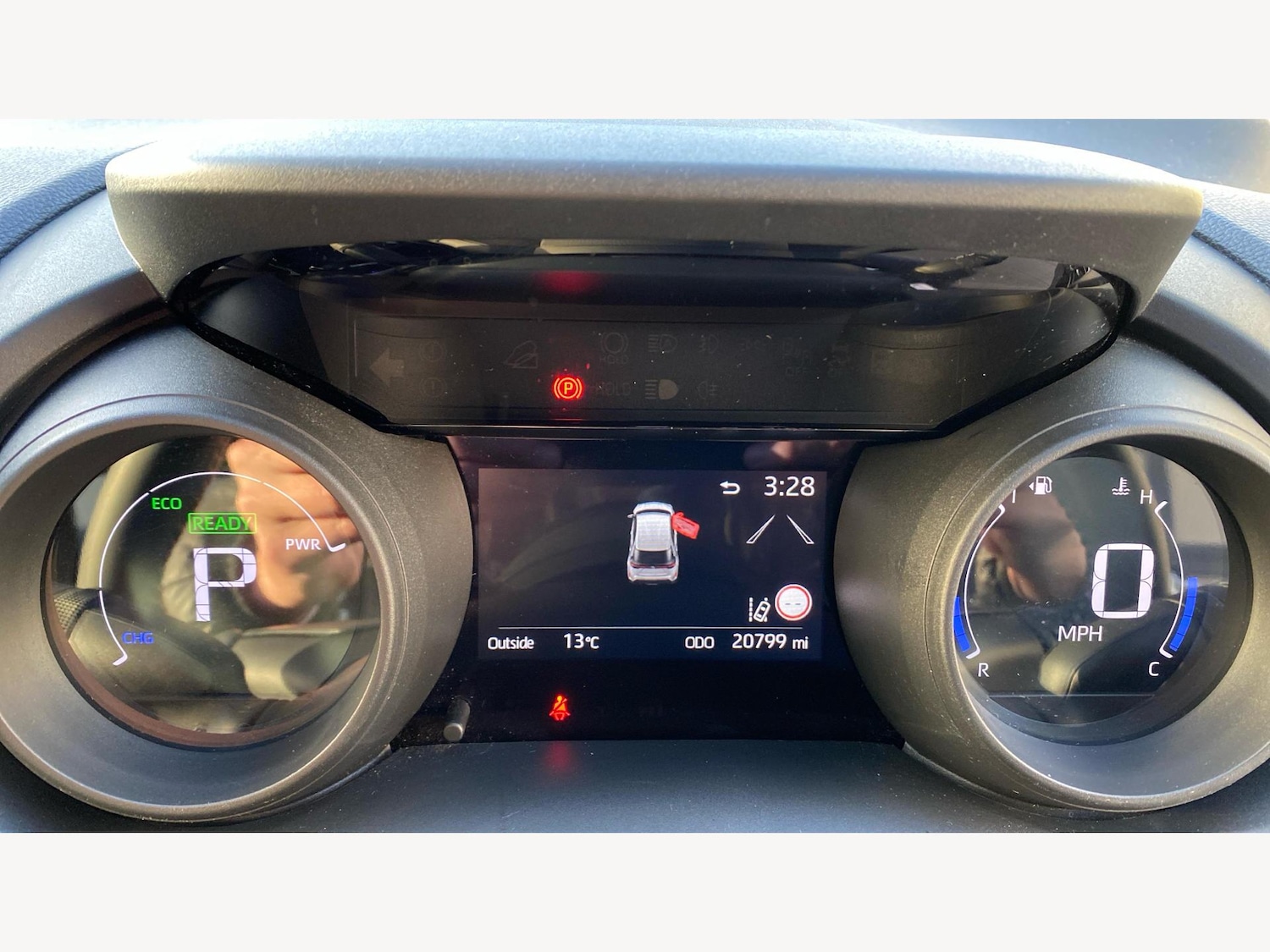 Used Toyota Yaris Cross 2023 for sale - 76398122: Photo 11