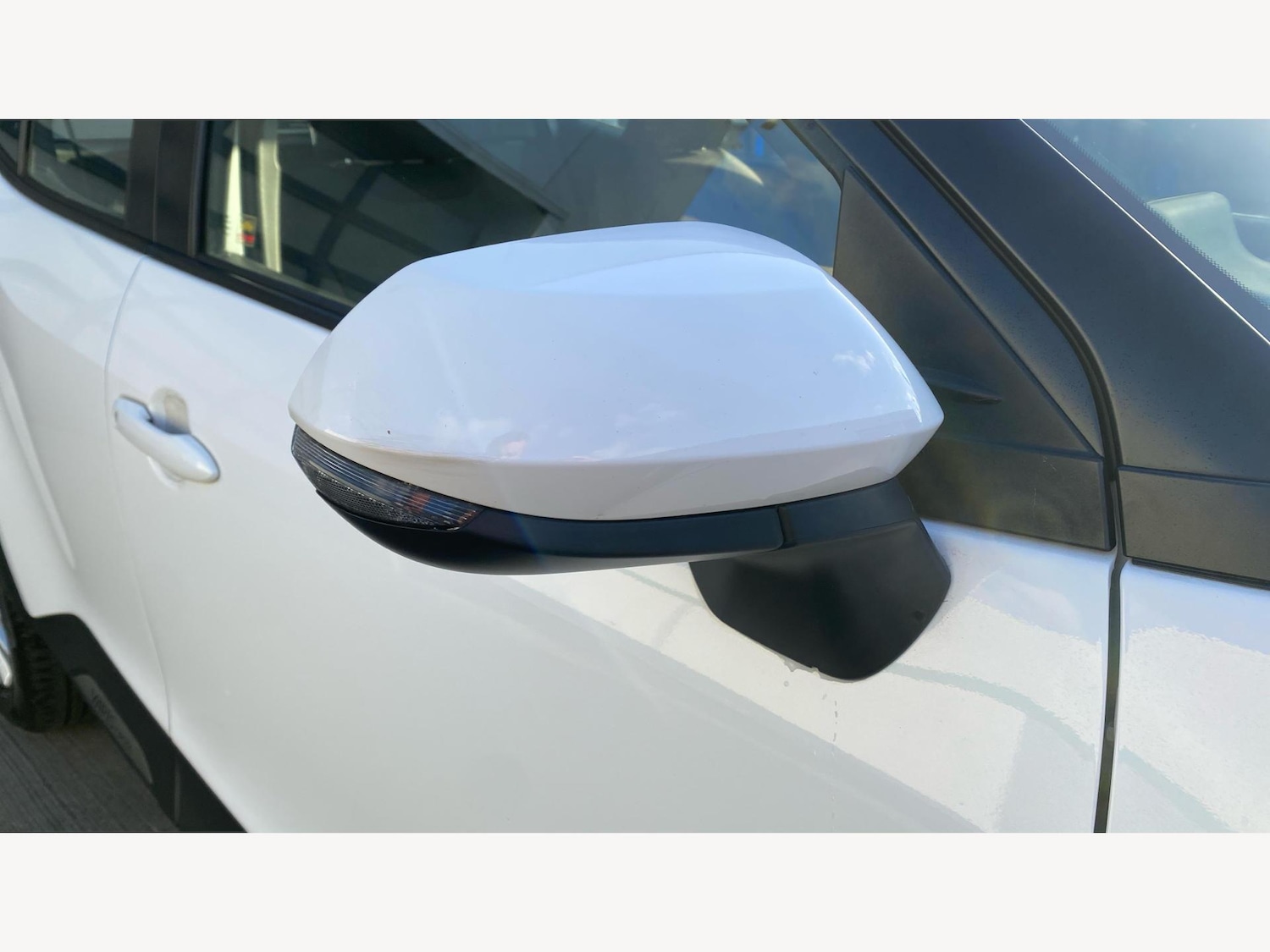 Used Toyota Yaris Cross 2023 for sale - 76398122: Photo 34