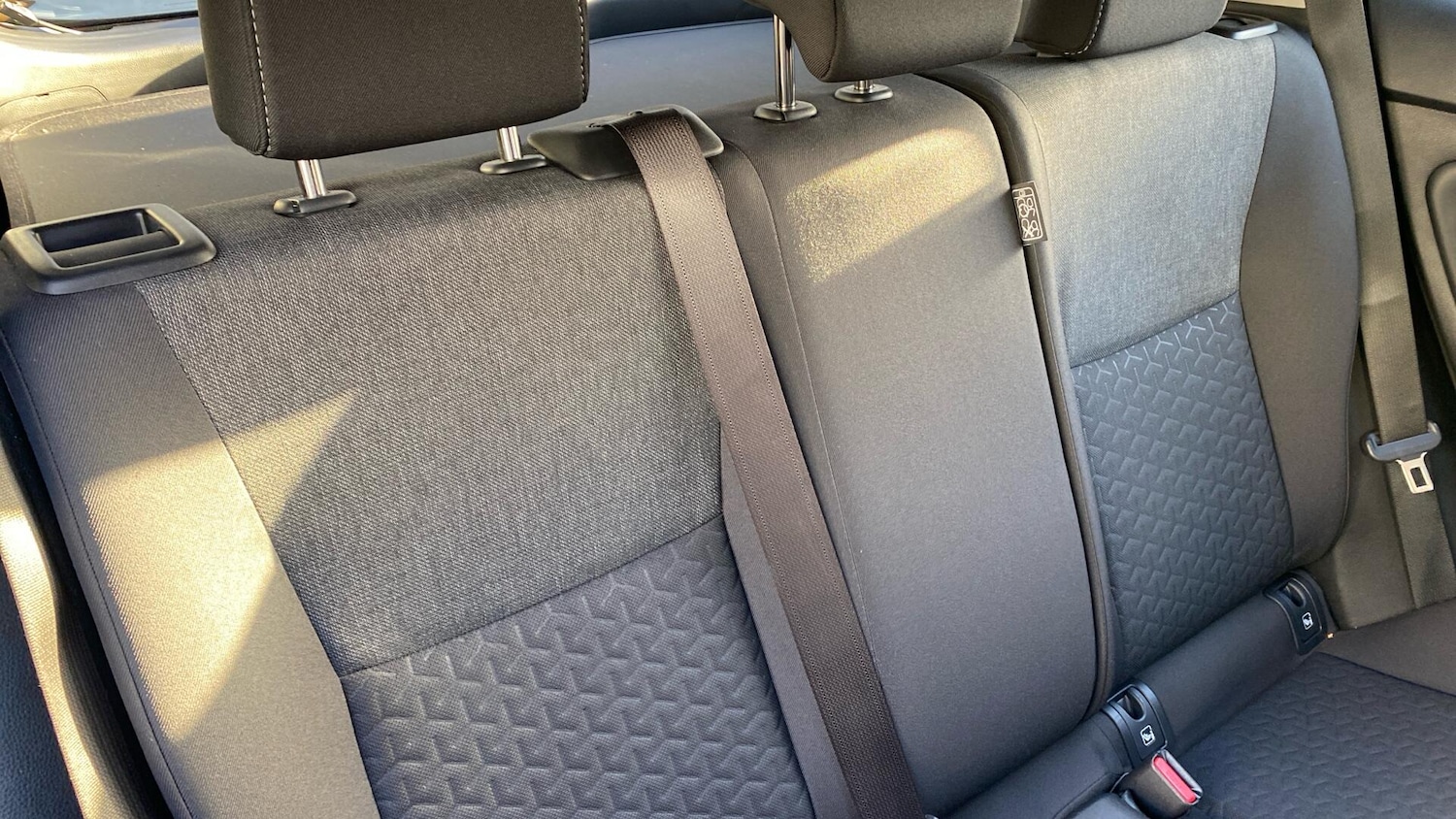 Used Toyota Yaris Cross 2023 for sale - 76398122: Photo 37