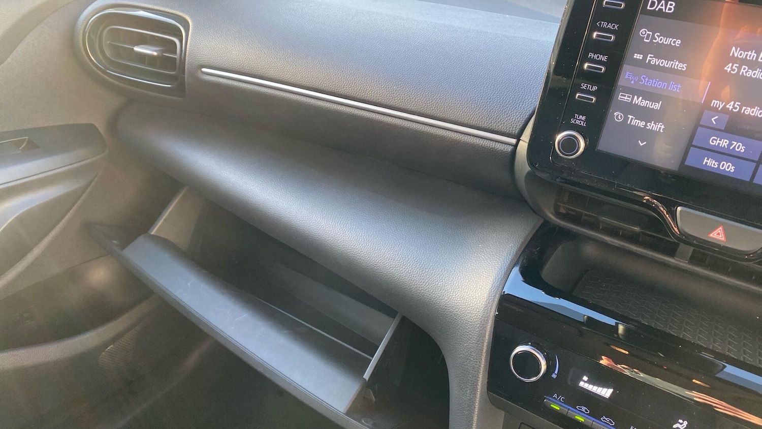 Used Toyota Yaris Cross 2023 for sale - 76398122: Photo 44