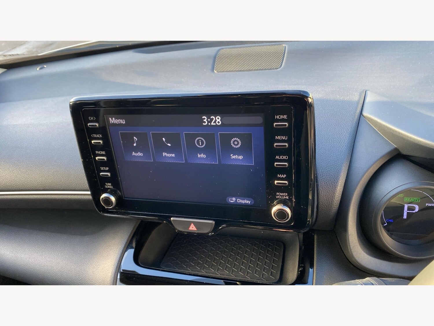 Used Toyota Yaris Cross 2023 for sale - 76398122: Photo 9