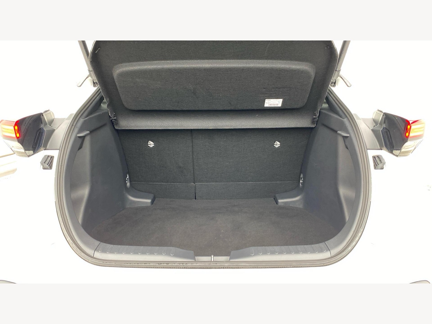 Used Toyota C-HR 2024 for sale - 76432220: Photo 16