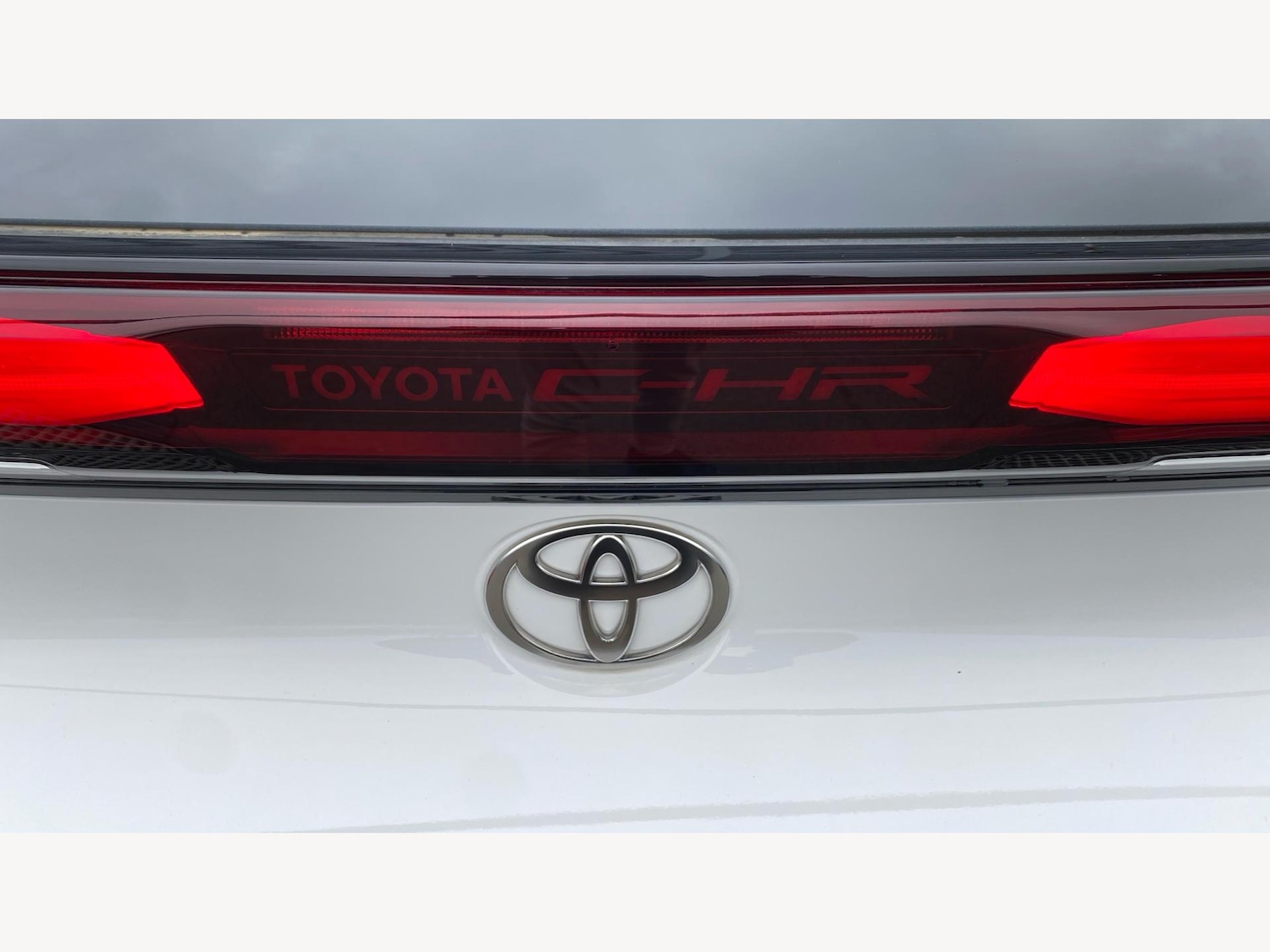 Used Toyota C-HR 2024 for sale - 76432220: Photo 34