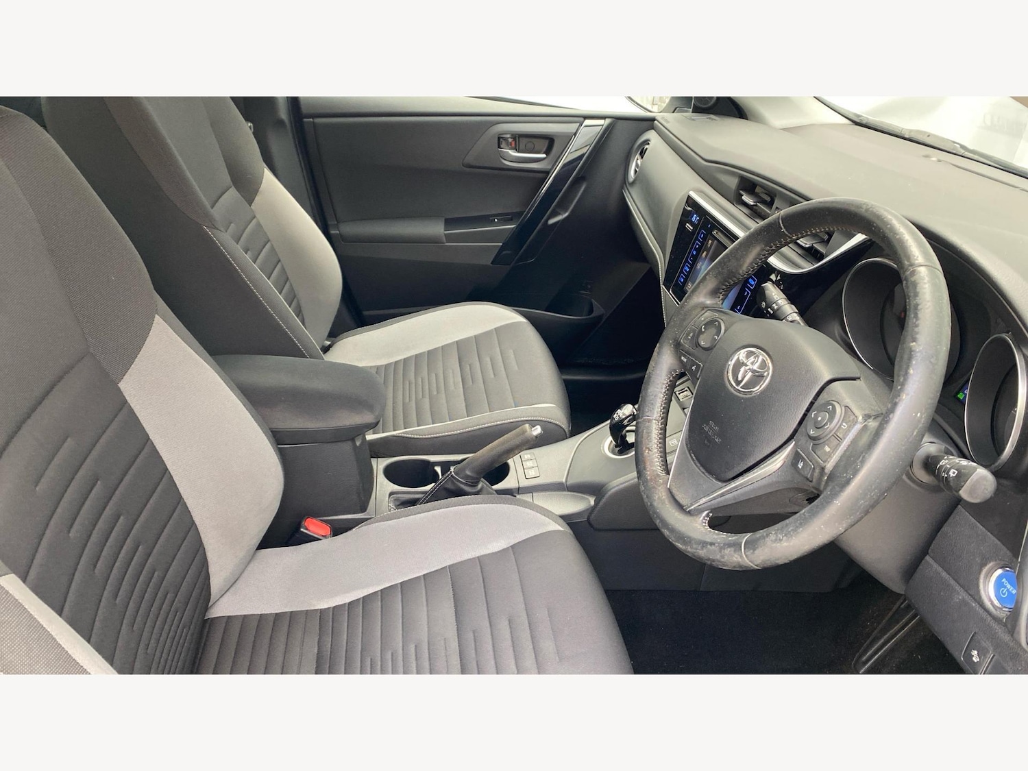 Used Toyota Auris 2018 for sale - 76424353: Photo 13