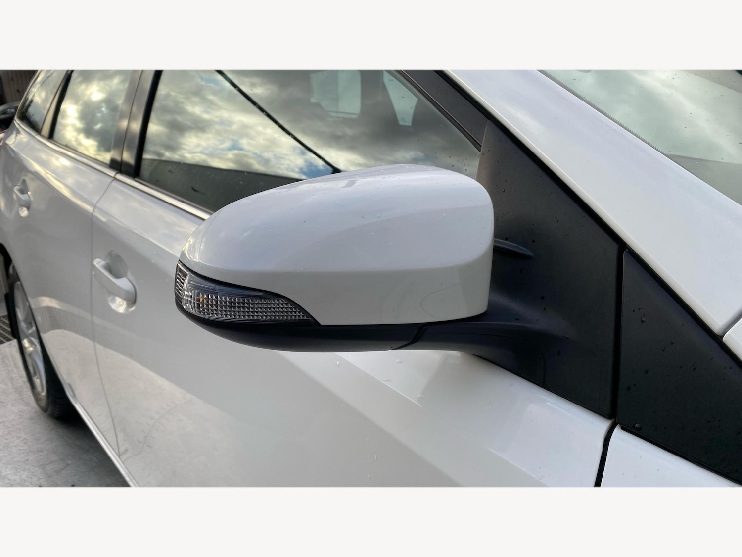 Used Toyota Auris 2018 for sale - 76424353: Photo 33