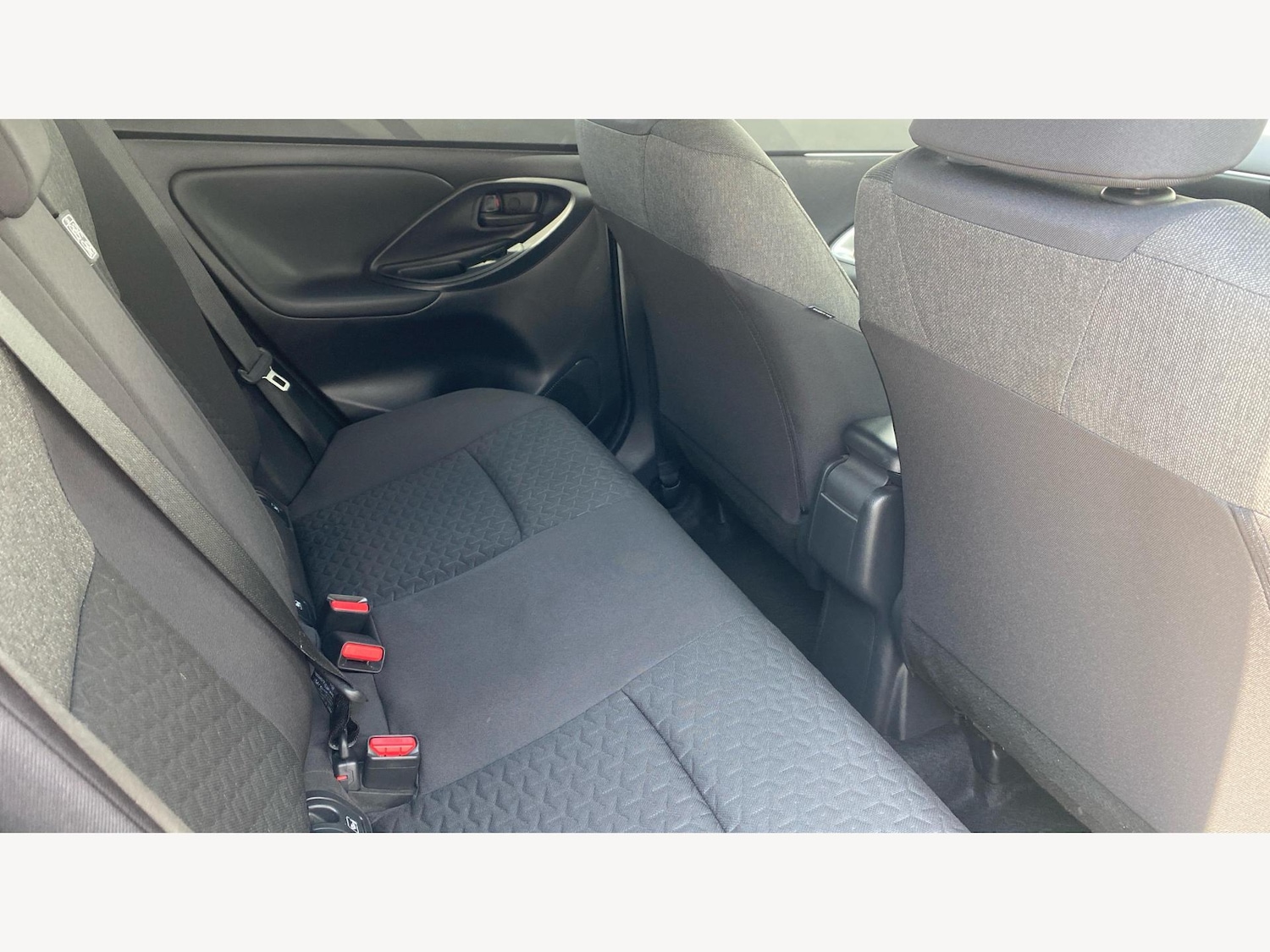 Used Toyota Yaris Cross 2023 for sale - 77993343: Photo 14