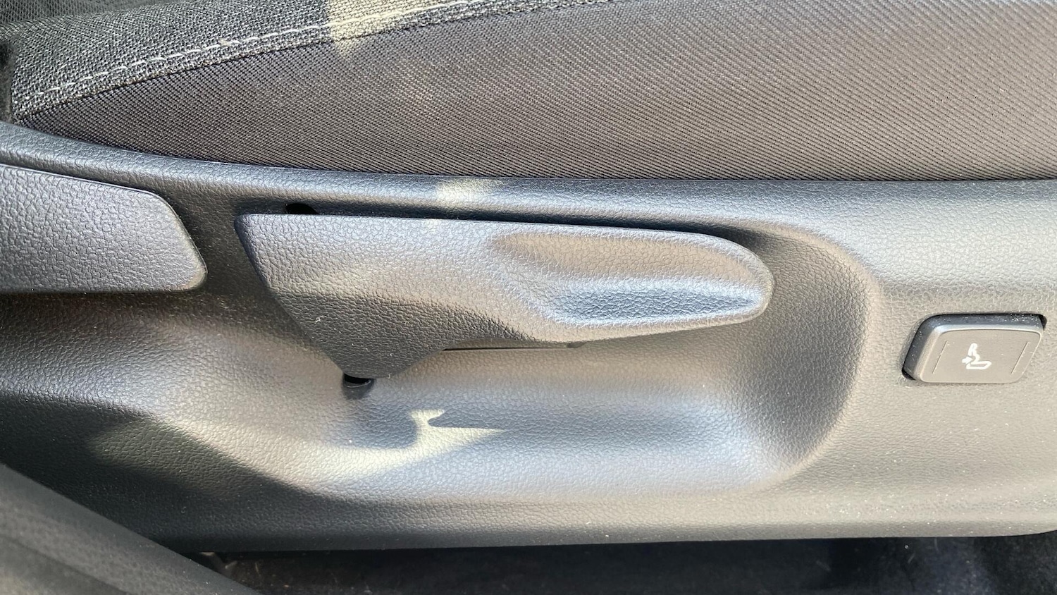 Used Toyota Yaris Cross 2023 for sale - 77993343: Photo 38