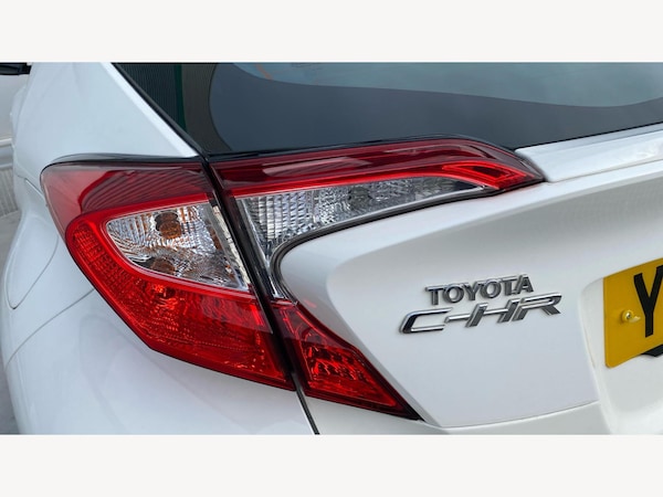 Used Toyota C-HR 2019 for sale - 76188866: Photo 23