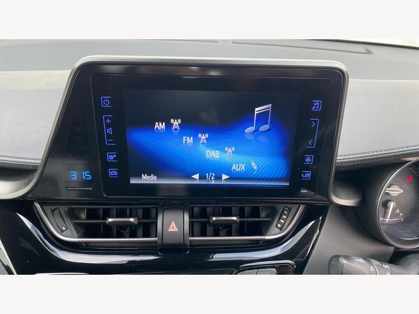 Used Toyota C-HR 2019 for sale - 76188866: Photo 9