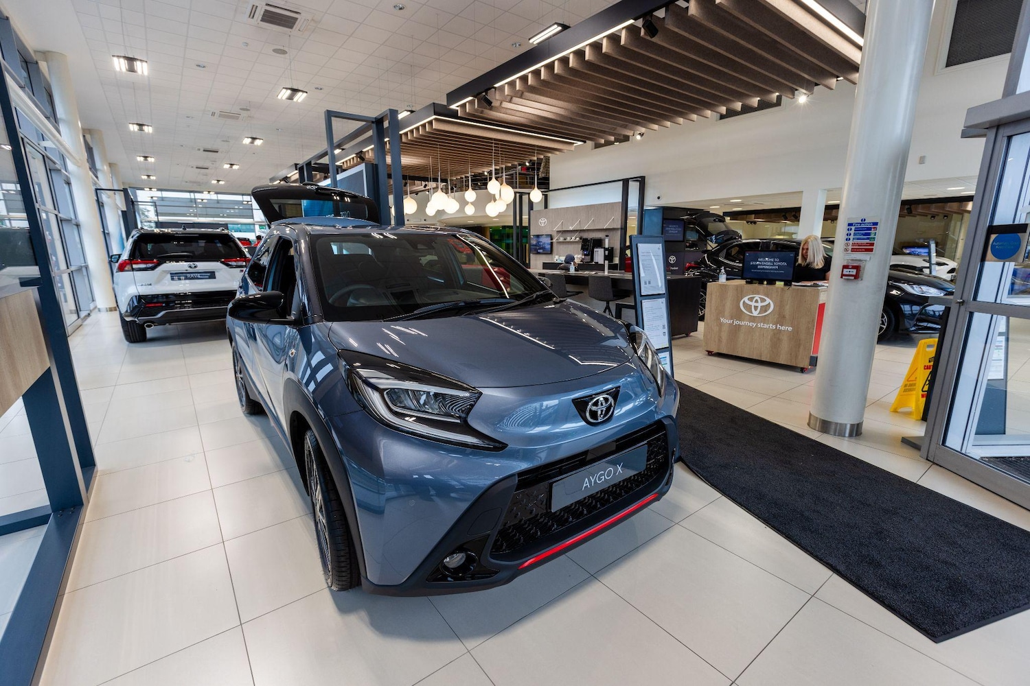 Used Toyota C-HR 2018 for sale - 76613373: Photo 13