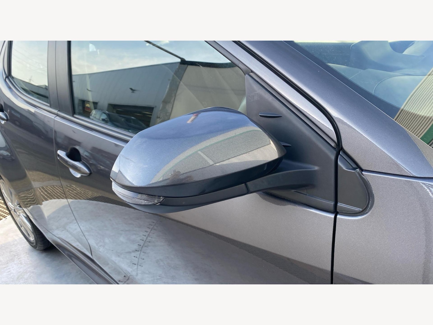 Used Toyota Yaris 2023 for sale - 76512286: Photo 32