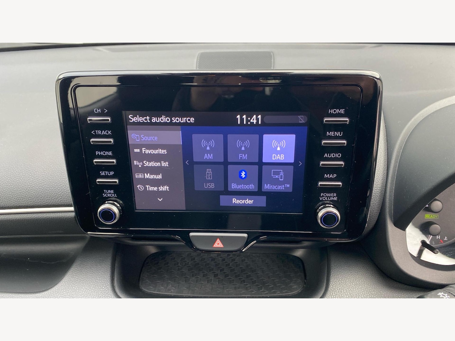 Used Toyota Yaris 2022 for sale - 77537940: Photo 28