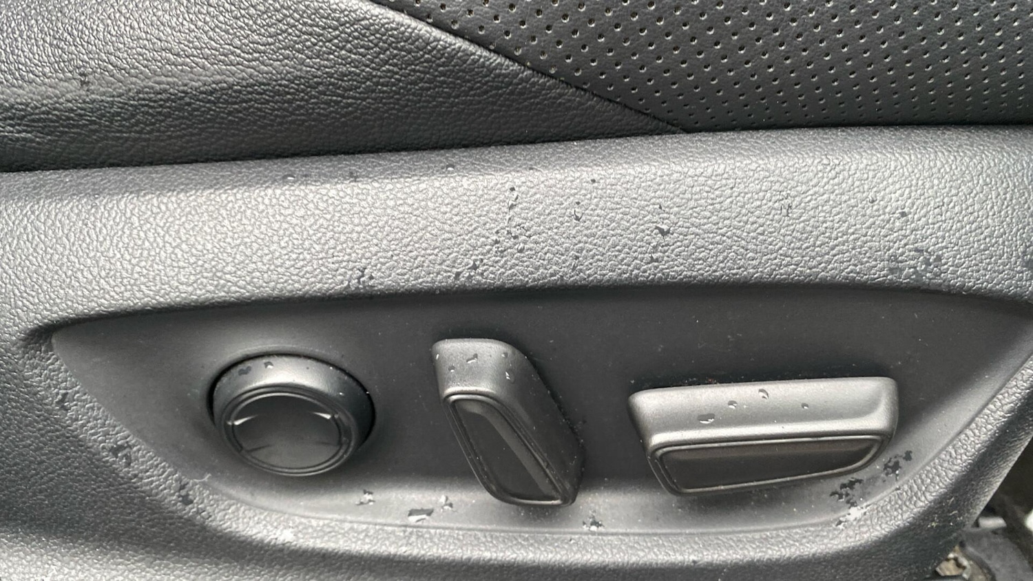 Used Toyota C-HR 2020 for sale - 77456459: Photo 40