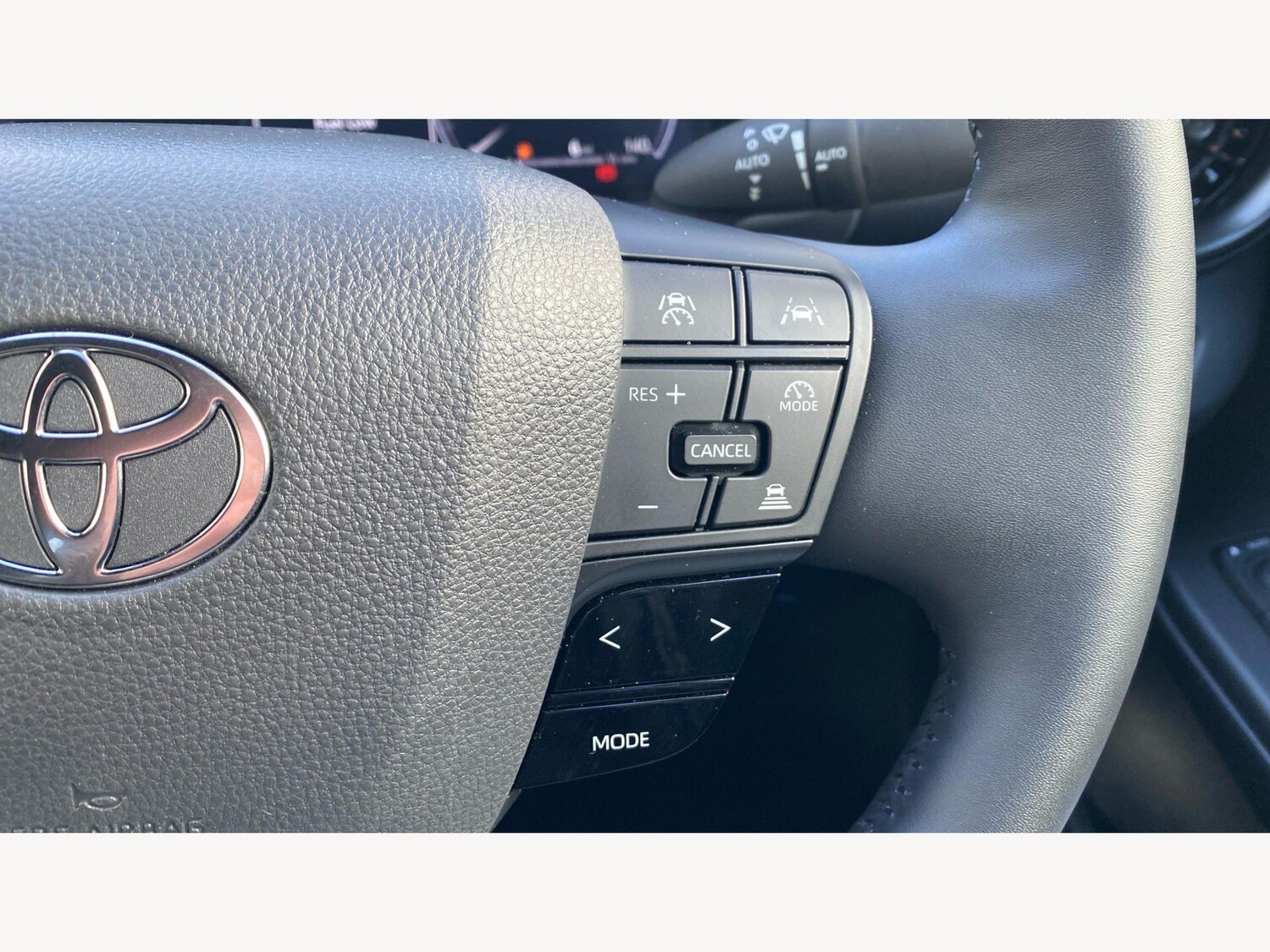 Used Toyota C-HR for sale - 77958514: Photo 30