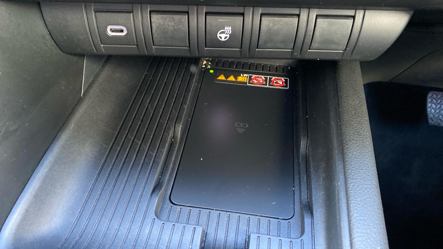 Used Toyota C-HR for sale - 77958514: Photo 44