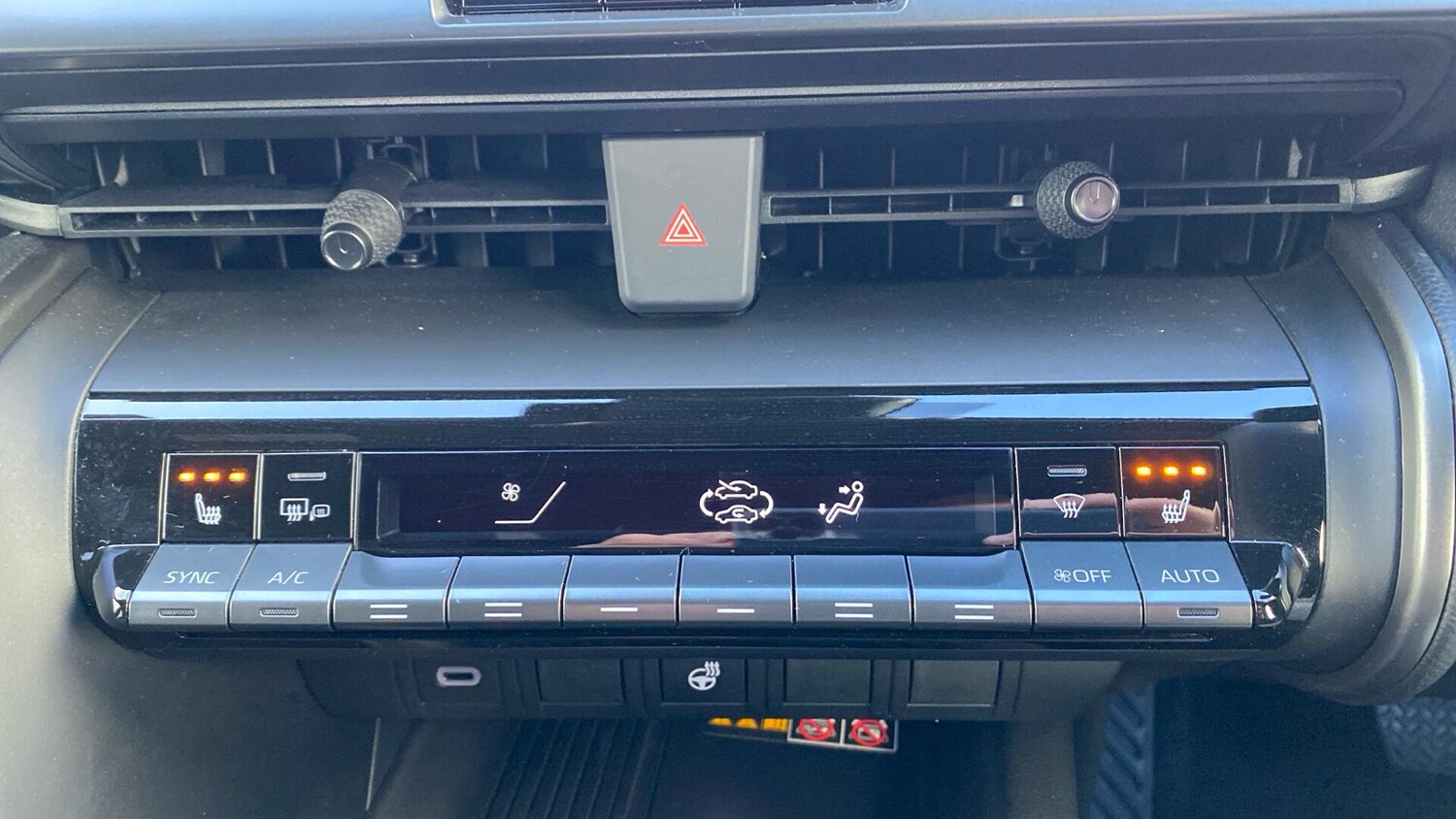 Used Toyota C-HR for sale - 77958514: Photo 45