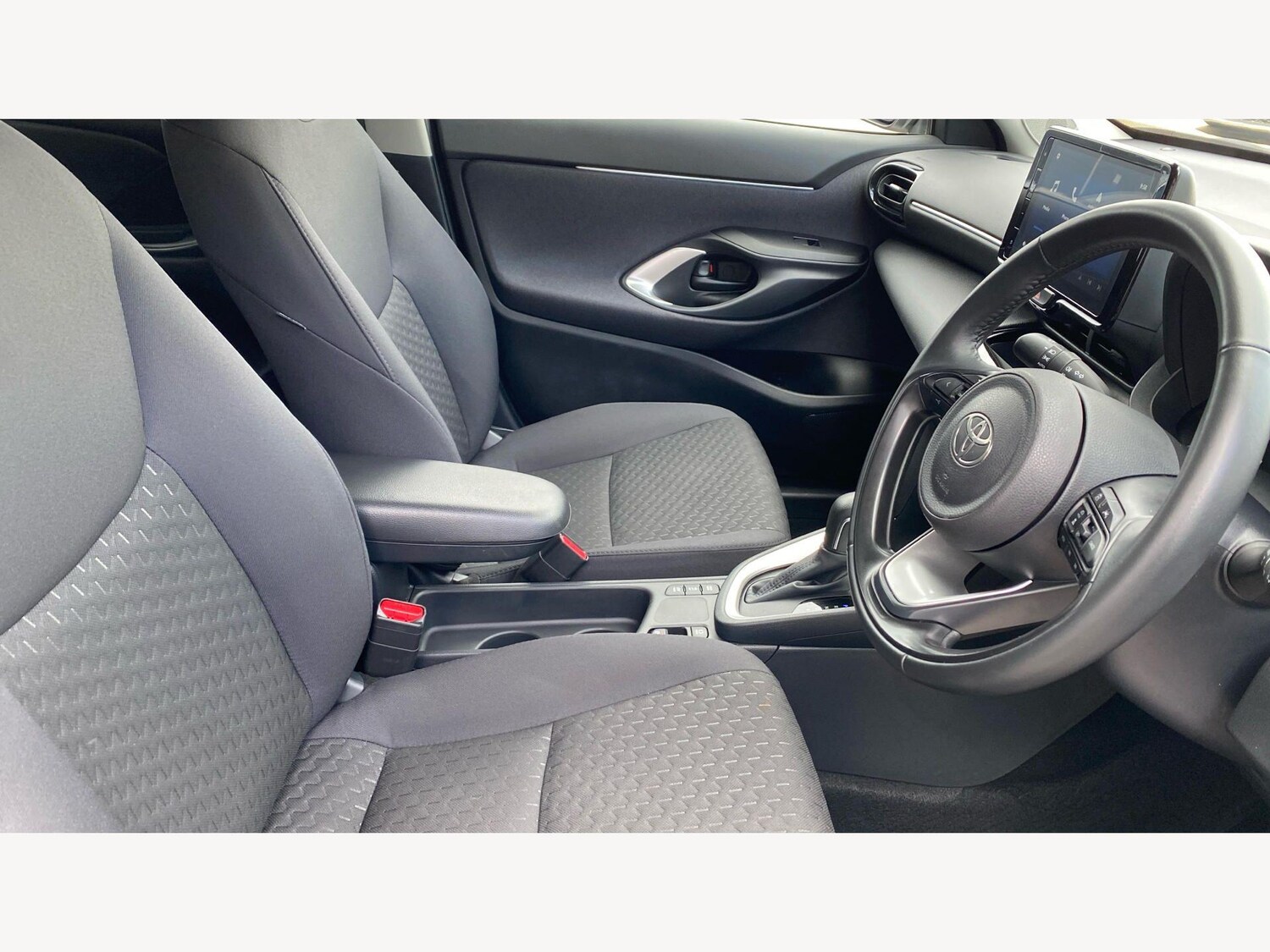 Used Toyota Yaris Cross 2024 for sale - 78157694: Photo 13