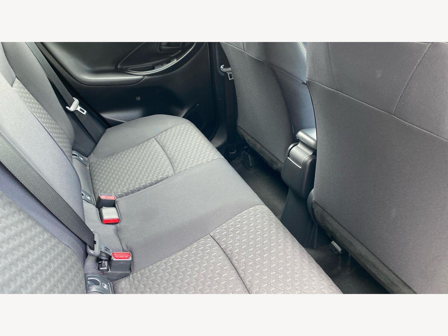 Used Toyota Yaris Cross 2024 for sale - 78157694: Photo 14