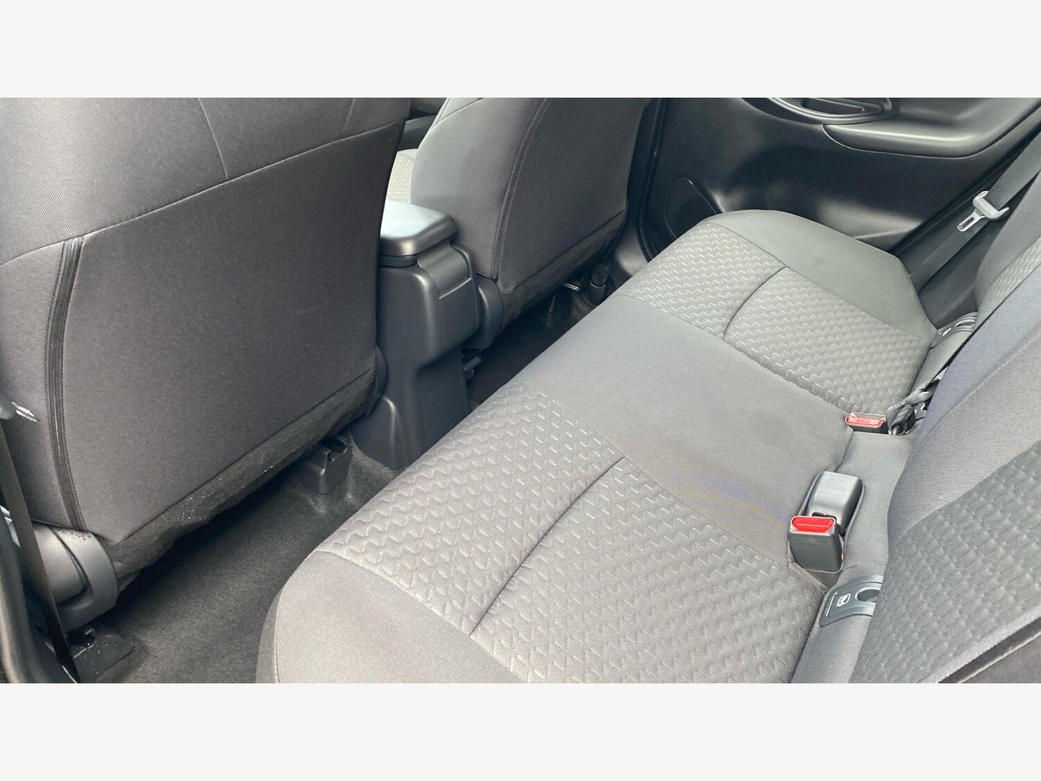 Used Toyota Yaris Cross 2024 for sale - 78157694: Photo 15