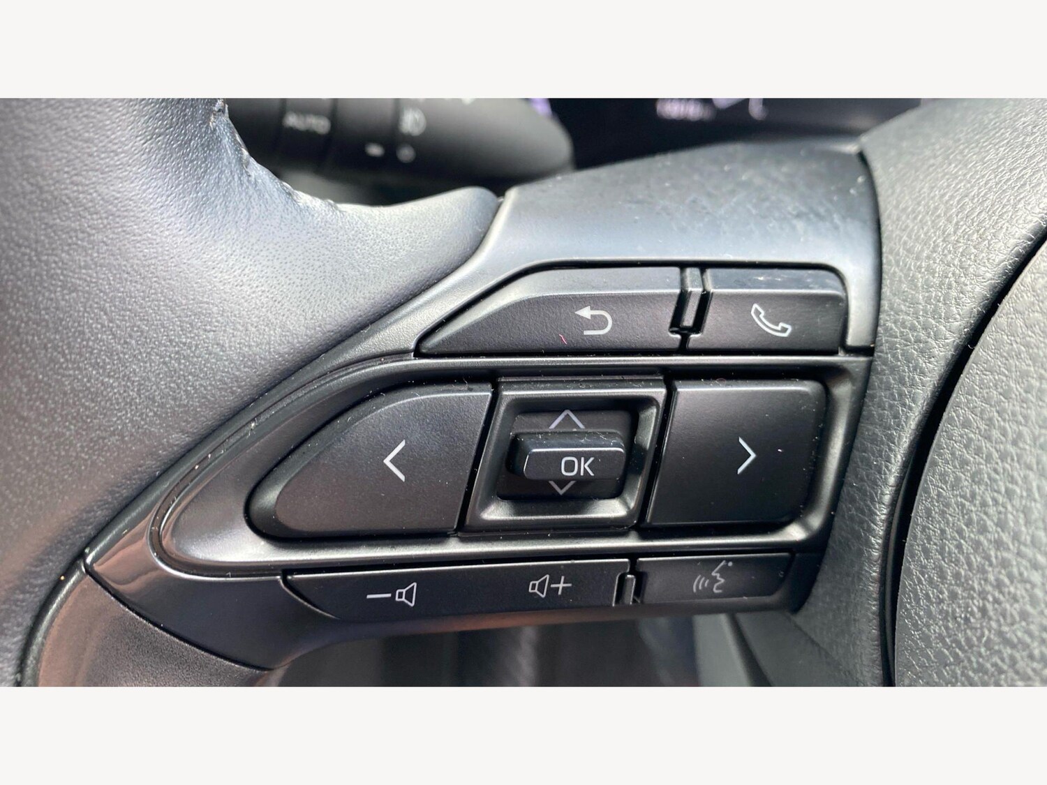 Used Toyota Yaris Cross 2024 for sale - 78157694: Photo 29