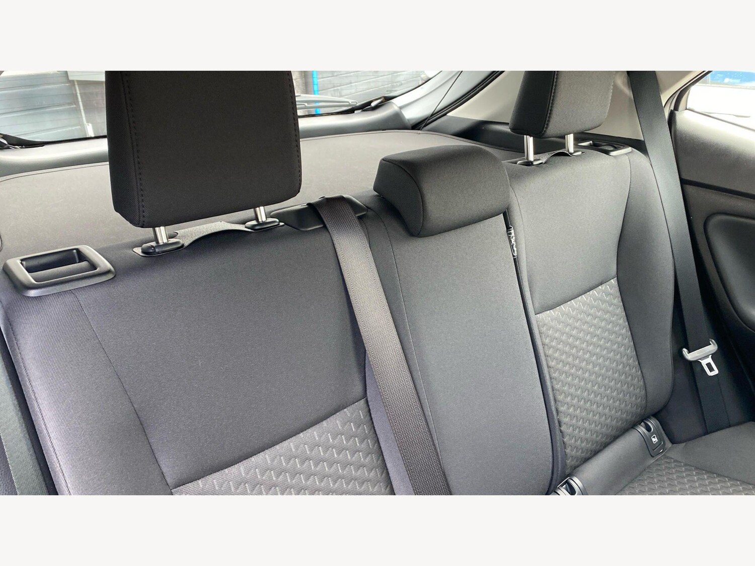 Used Toyota Yaris Cross 2024 for sale - 78157694: Photo 37