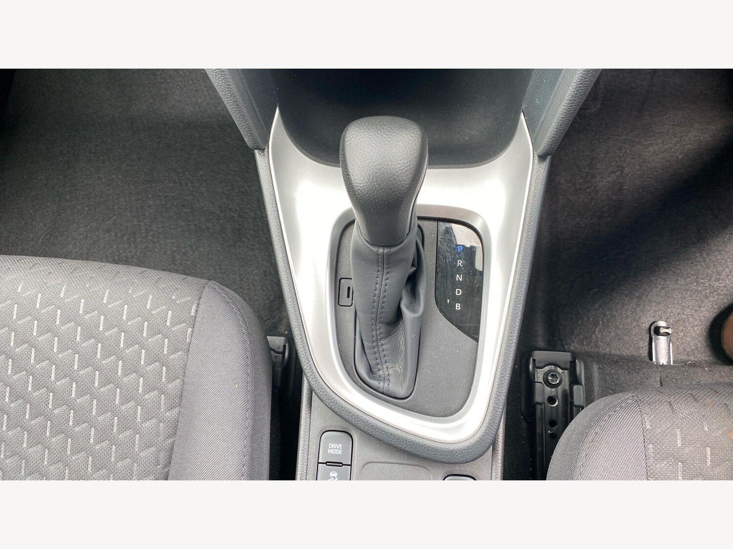 Used Toyota Yaris Cross 2024 for sale - 78157694: Photo 41