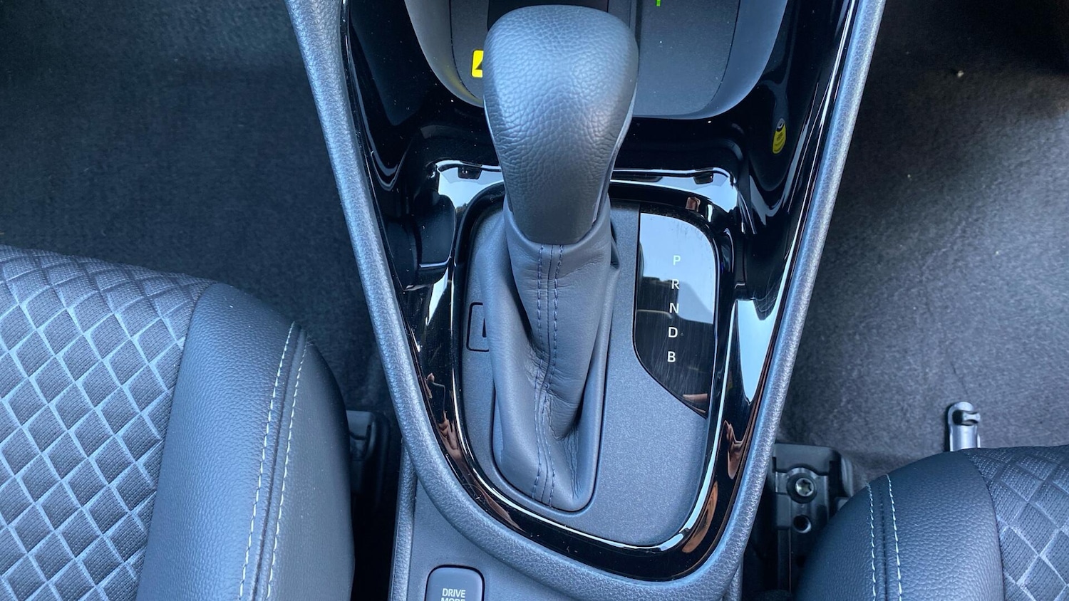 Used Toyota Yaris 2024 for sale - 77994252: Photo 42