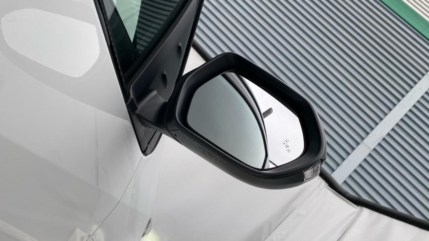 Used Toyota Yaris 2024 for sale - 76866486: Photo 34