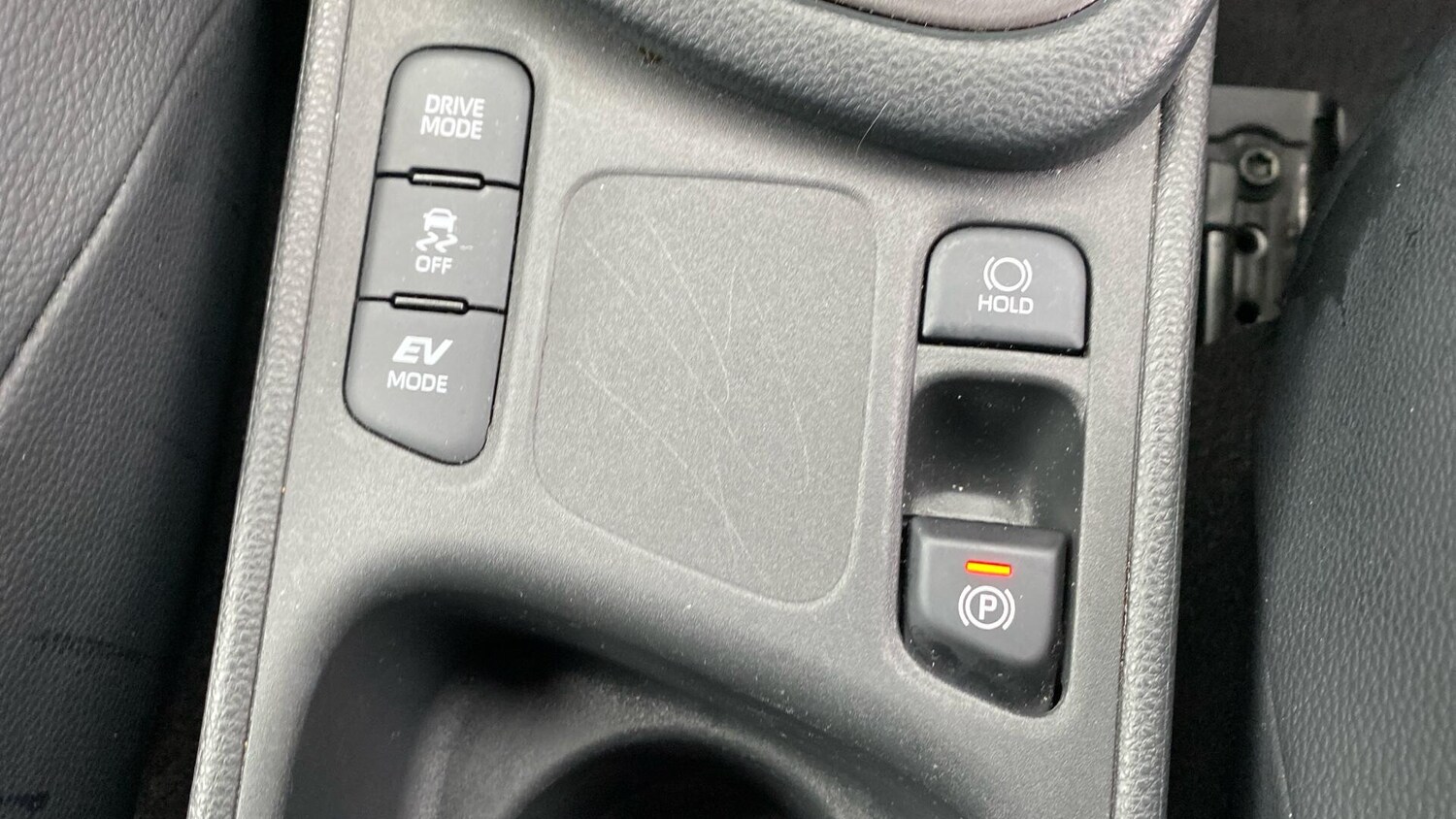 Used Toyota Yaris 2024 for sale - 76866486: Photo 42