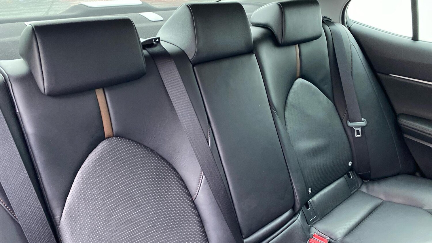 Used Toyota Camry 2019 for sale - 77291961: Photo 32