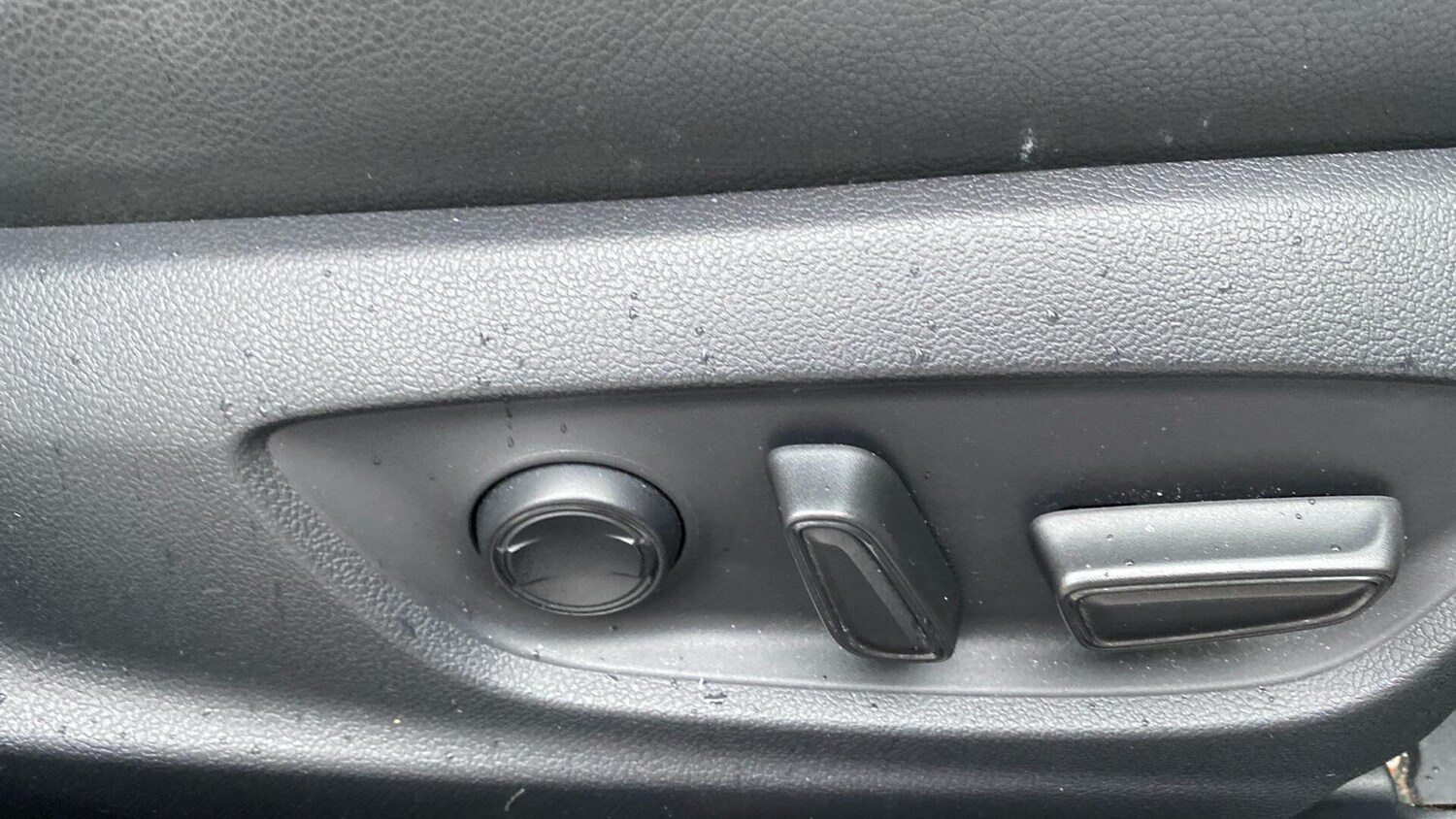 Used Toyota Camry 2019 for sale - 77291961: Photo 33