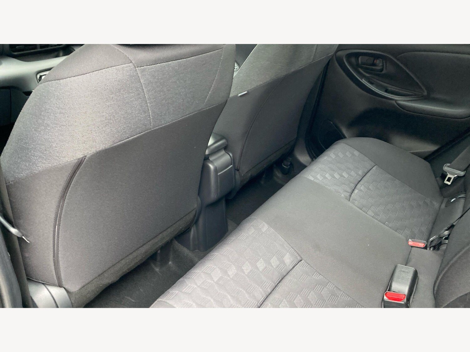 Used Toyota Yaris for sale - 77657857: Photo 15