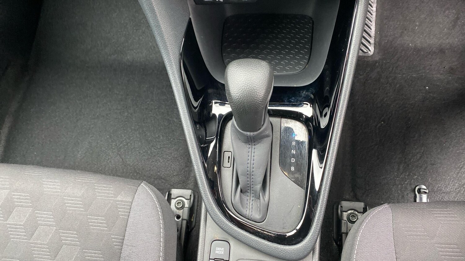 Used Toyota Yaris for sale - 77657857: Photo 40