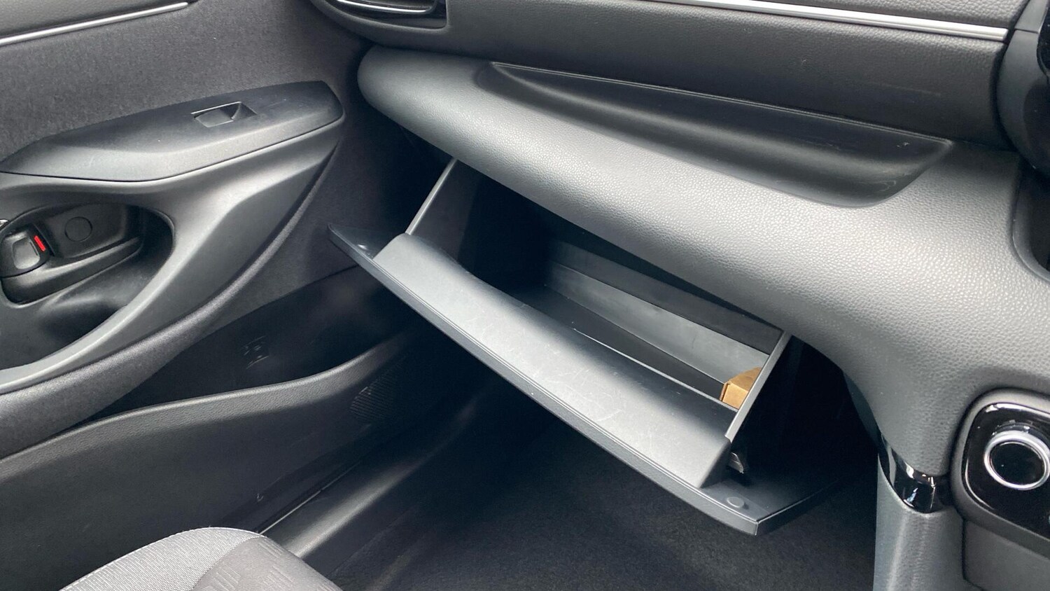 Used Toyota Yaris for sale - 77657857: Photo 43