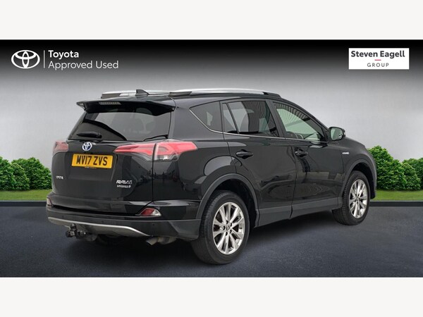 Used Toyota RAV4 2017 for sale - 76294533: Photo 2