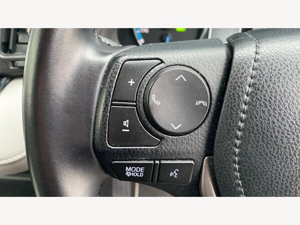 Used Toyota RAV4 2017 for sale - 76294533: Photo 31