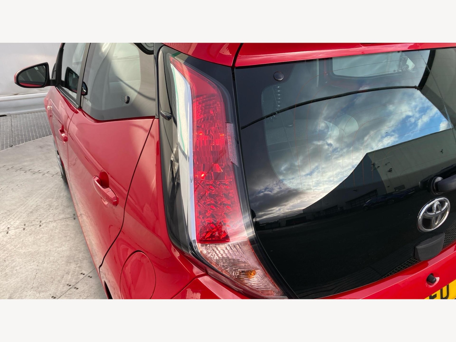 Used Toyota AYGO 2016 for sale - 77131294: Photo 23