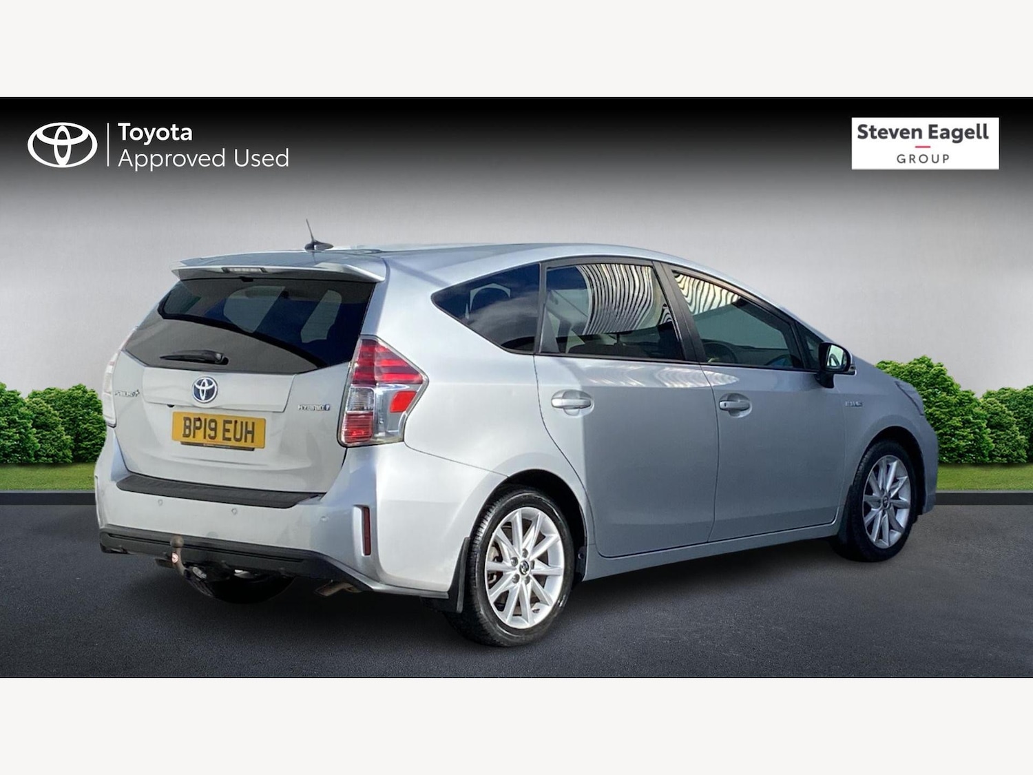 Used Toyota Prius+ 2019 for sale - 77575190: Photo 2