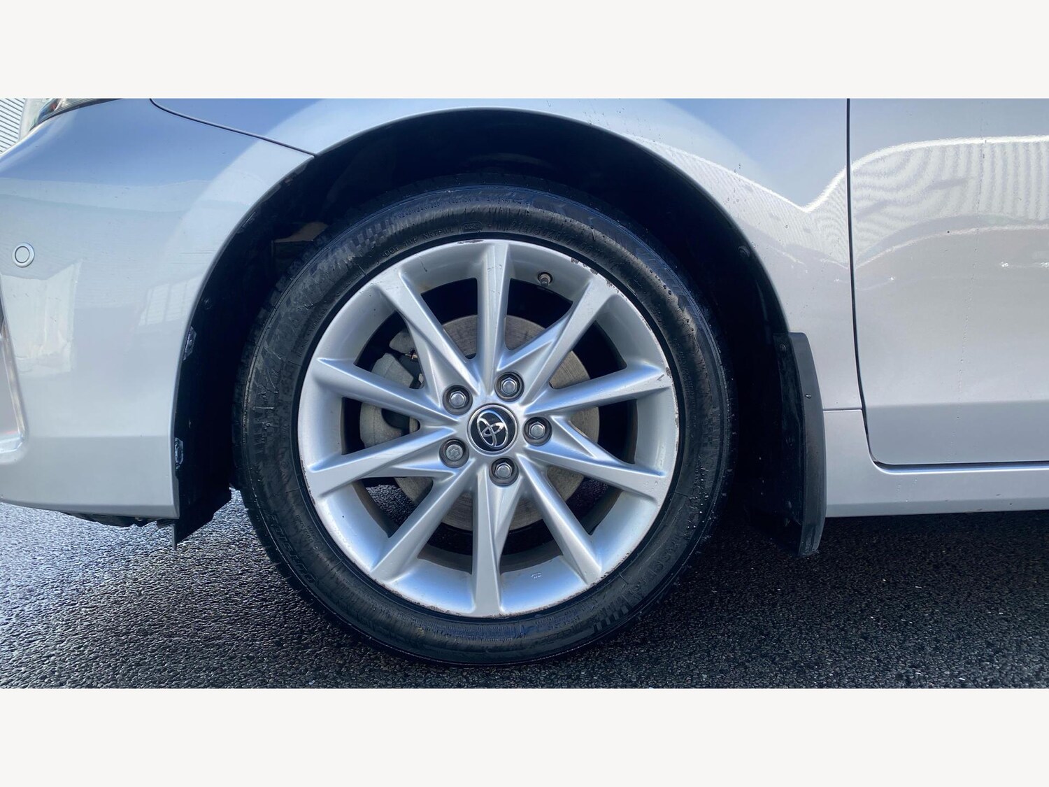 Used Toyota Prius+ 2019 for sale - 77575190: Photo 20