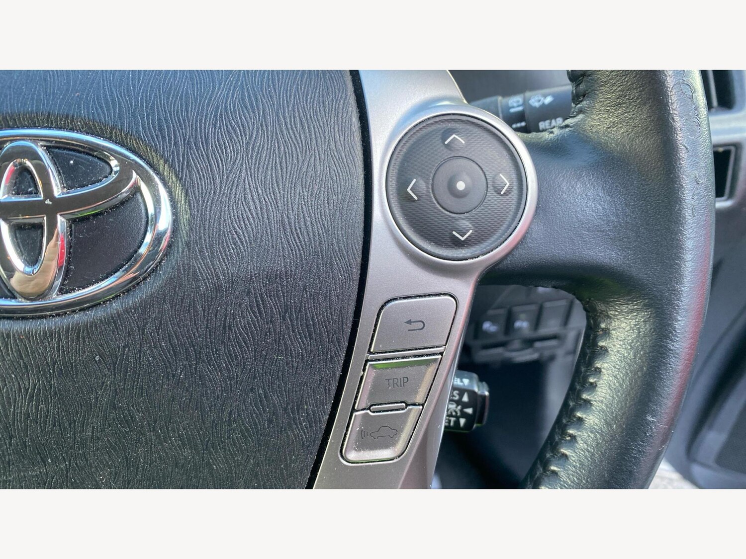 Used Toyota Prius+ 2019 for sale - 77575190: Photo 31