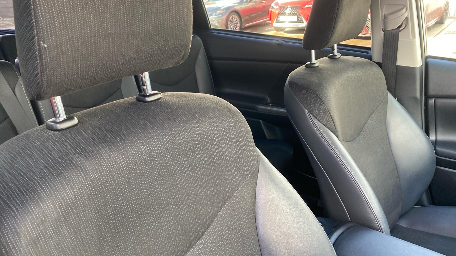 Used Toyota Prius+ 2019 for sale - 77575190: Photo 36