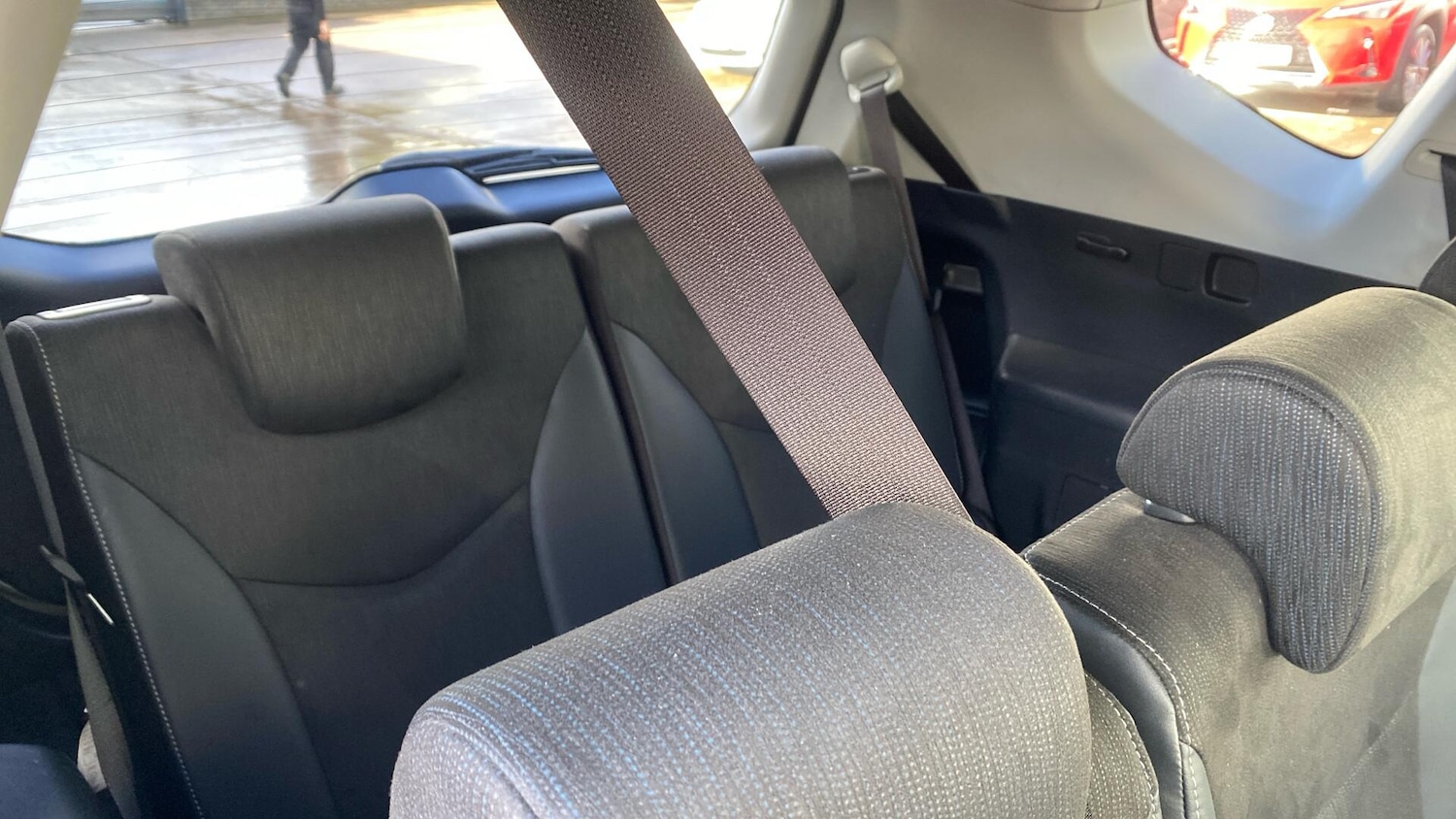 Used Toyota Prius+ 2019 for sale - 77575190: Photo 38