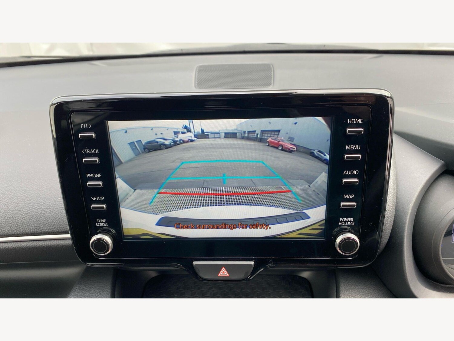 Used Toyota Yaris 2024 for sale - 77671433: Photo 29