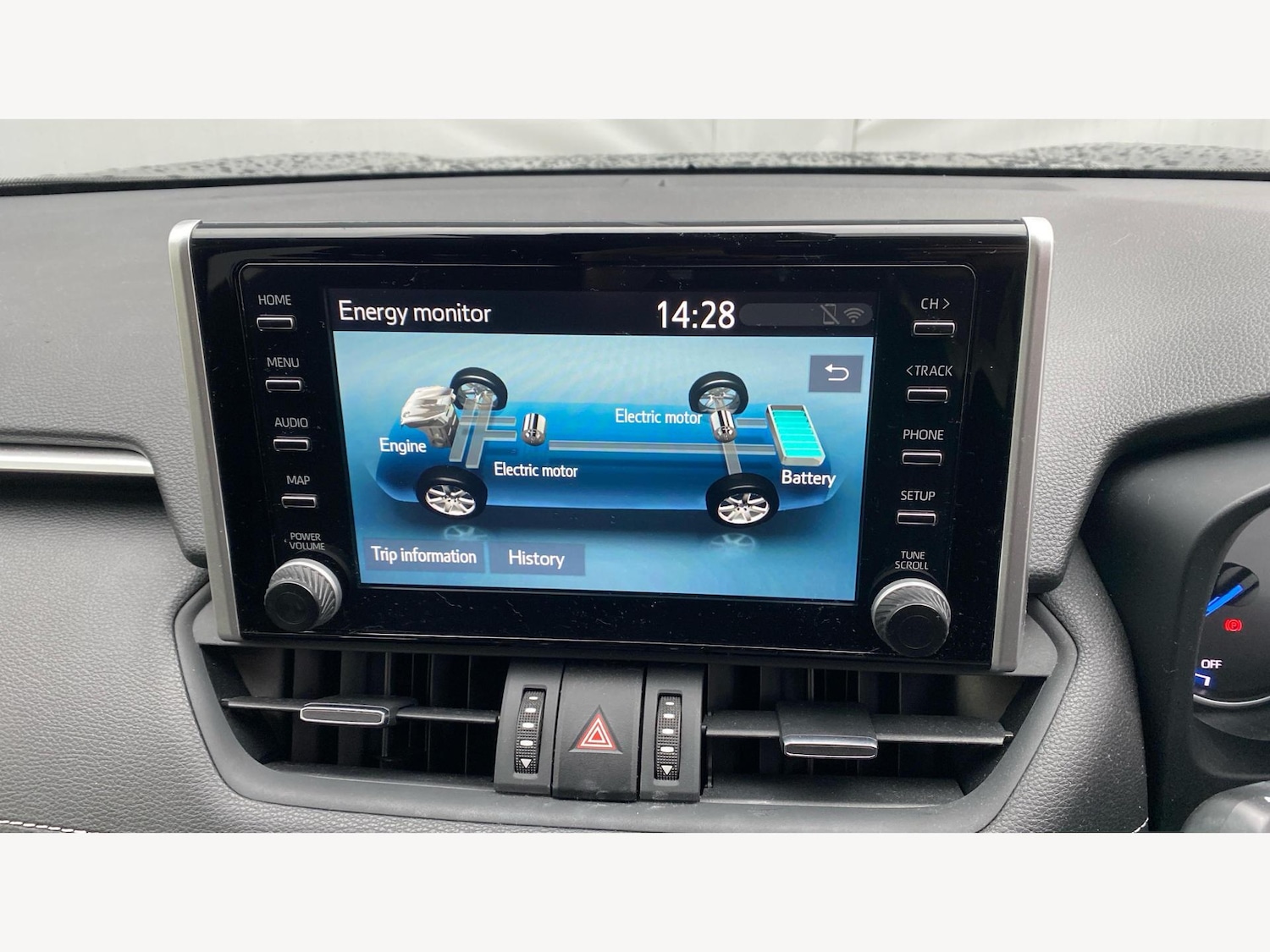 Used Toyota RAV4 2022 for sale - 76765469: Photo 24