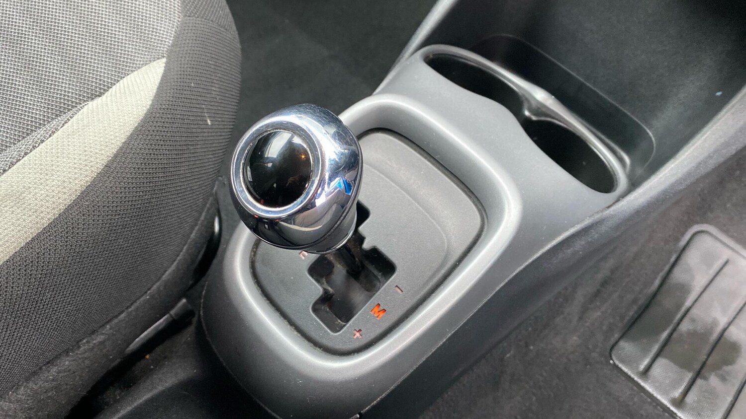 Used Toyota AYGO 2019 for sale - 77468888: Photo 38