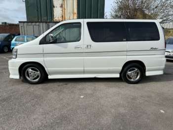 Used Nissan Elgrand  for sale - 73898845: Photo
