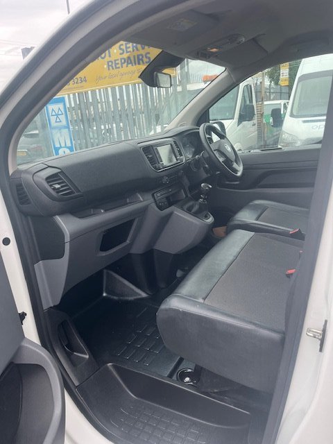 Used Vauxhall Vivaro 2019 for sale - 78155462: Photo 13