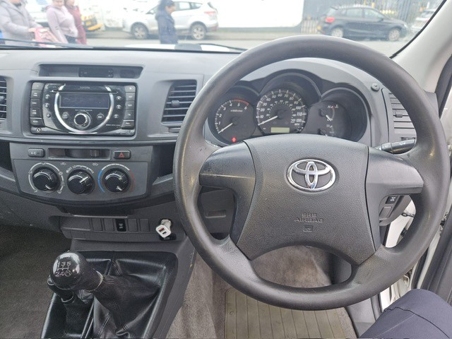 Used Toyota Hilux 2012 for sale - 77981791: Photo 11