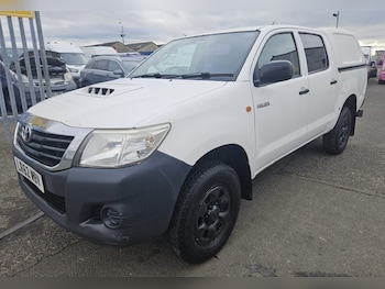 Toyota Hilux feature image